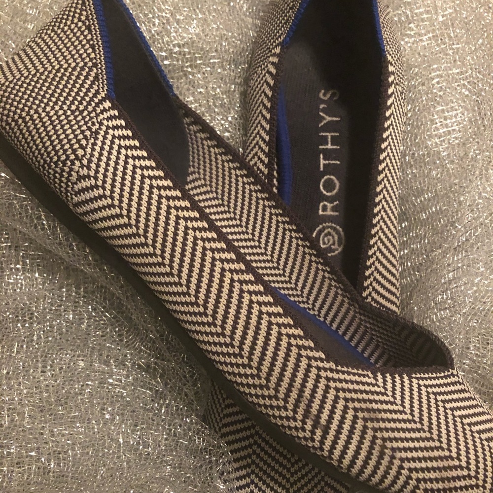Rothy’s Pointed Flats in Black & White, 8.5